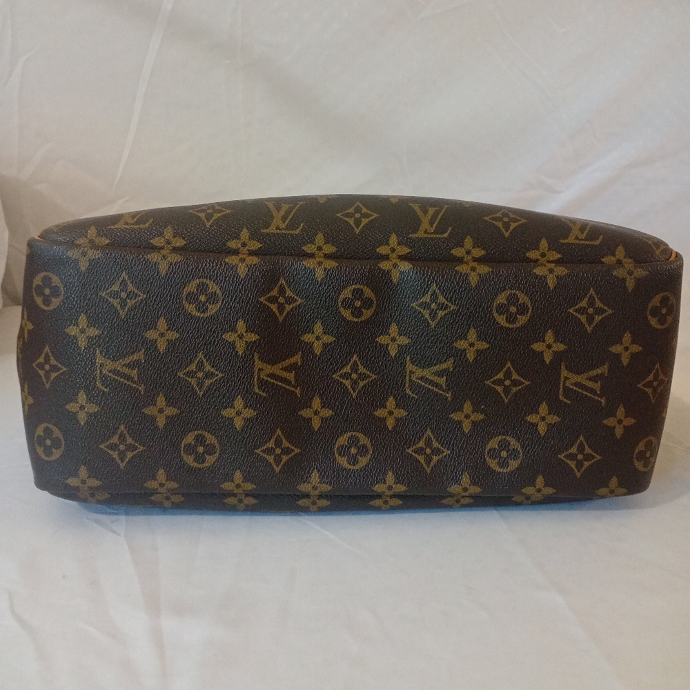 Louis Vuitton Deauville Monogram Bag - Picture 14 of 16